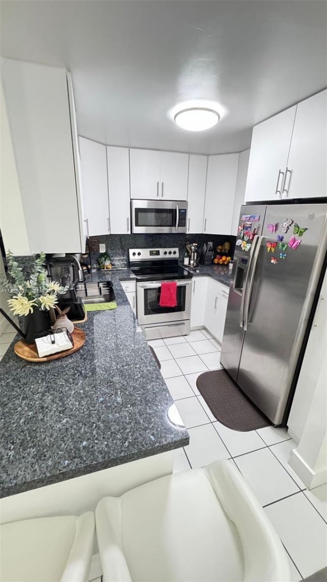 Please Call For Address, Unit C206, Miami, FL 33174 Photo