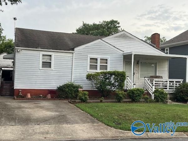 2721 Thornton Circle, Huntsville, AL 35801