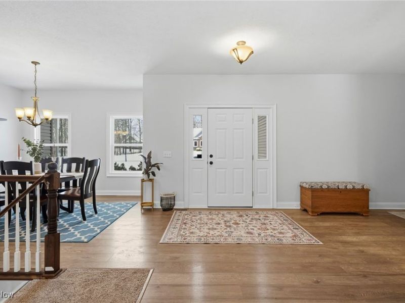 8525 Broxton Court, Westfield Center, OH 44251 Photo 12