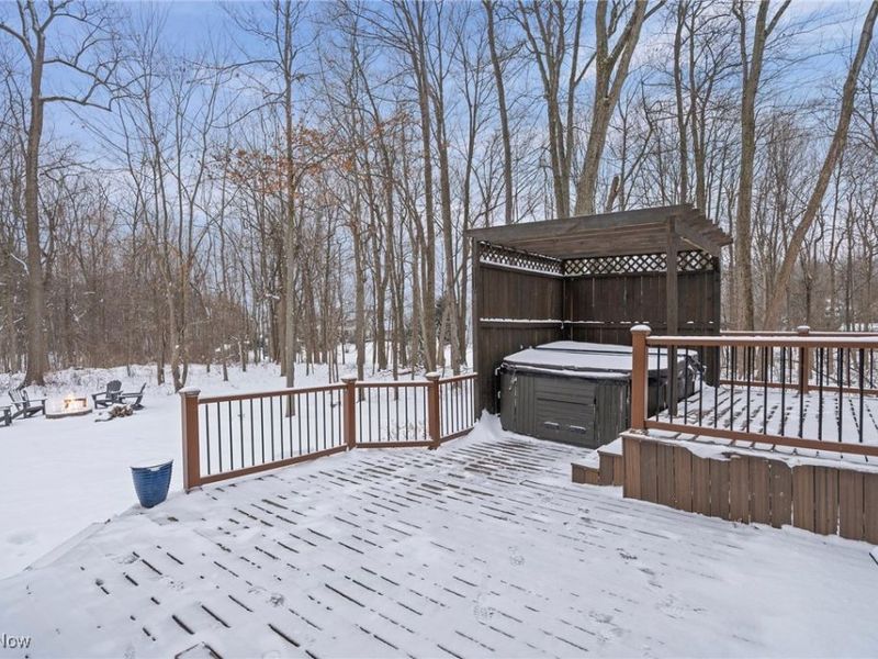 8525 Broxton Court, Westfield Center, OH 44251 Photo 8