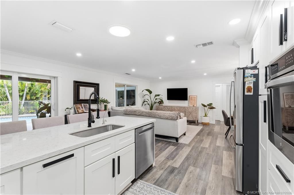 3952 SE Fairway W, Stuart, FL 34997 Photo