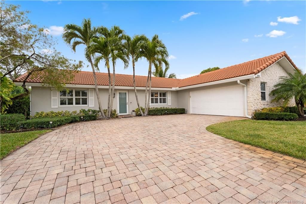 3952 SE Fairway W, Stuart, FL 34997 Photo