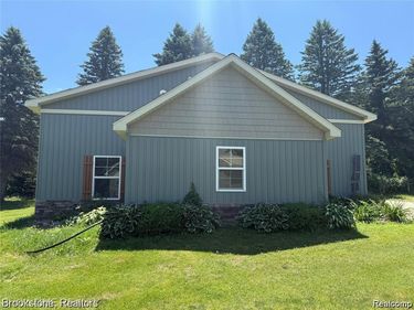 2248 Granger Road, Ortonville Vlg, MI 48462