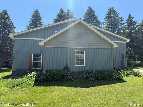 2248 Granger Road, Ortonville Vlg, MI 48462