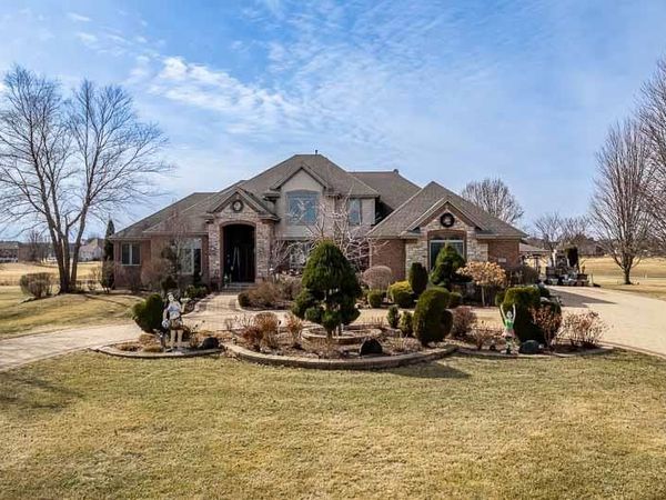 128 TITLEIST Trail, POPLAR GROVE, IL 61065