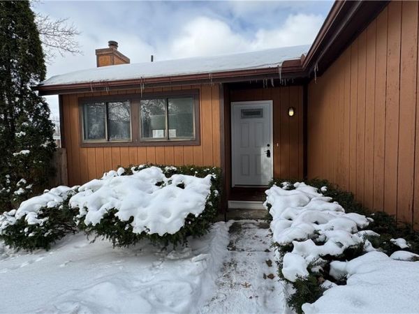 4909 Fishcreek Road, Stow, OH 44224