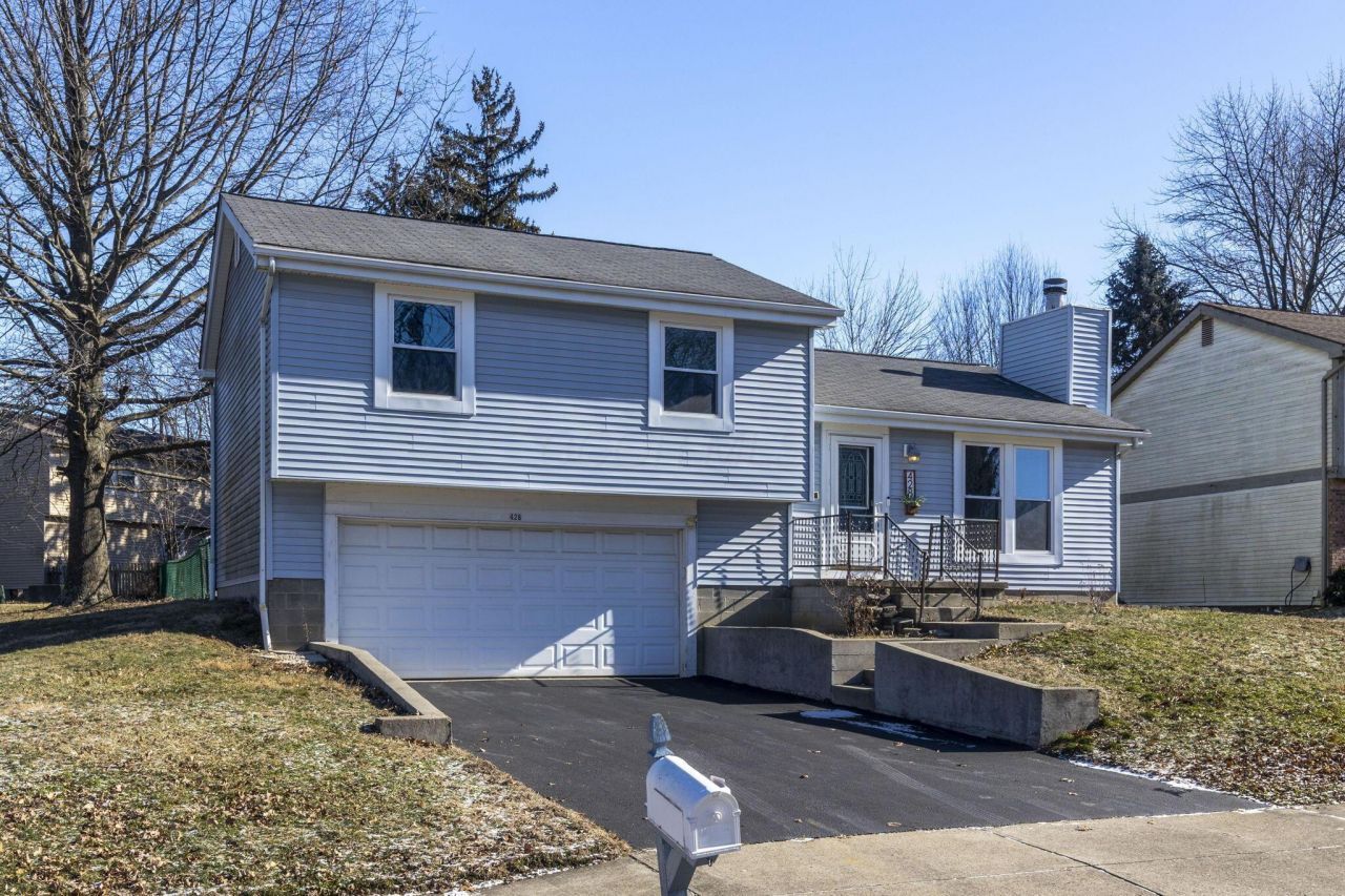 428 Timbercreek Road, Reynoldsburg, OH 43068 Main Photo