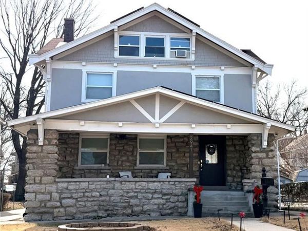 2941 Victor Street, Kansas City, MO 64128