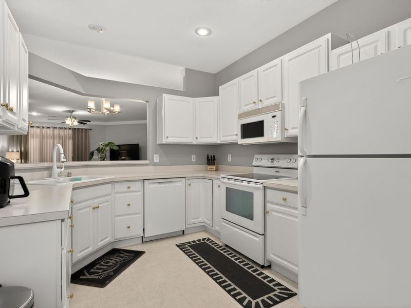 2695 Saint Charles Circle, Union, KY 41091 Photo 6