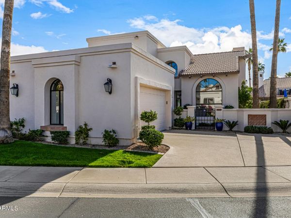 10215 N 100TH Place, Scottsdale, AZ 85258
