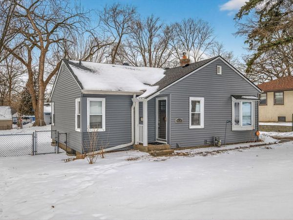 4630 7th Street NE, Columbia Heights, MN 55421