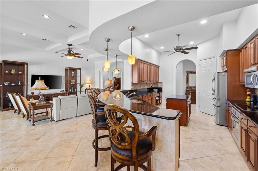 12137 Wicklow Ln, Naples, FL 34120 Photo