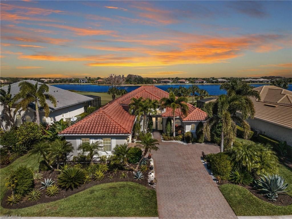 12137 Wicklow Ln, Naples, FL 34120 Photo