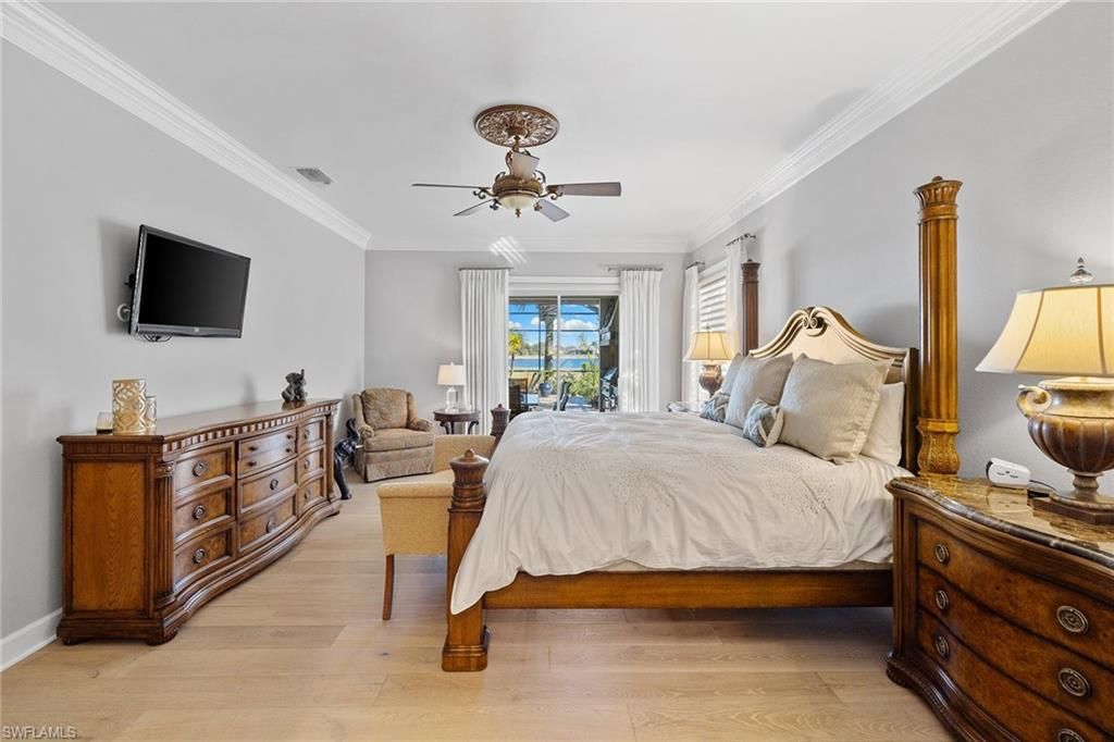 12137 Wicklow Ln, Naples, FL 34120 Photo