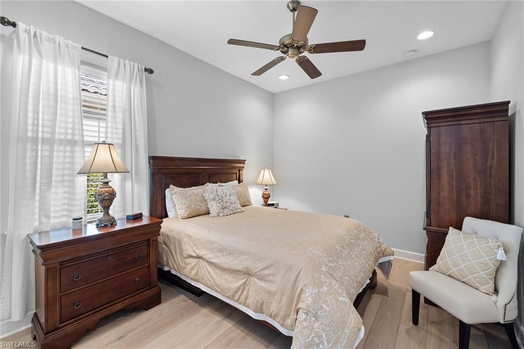 12137 Wicklow Ln, Naples, FL 34120 Photo