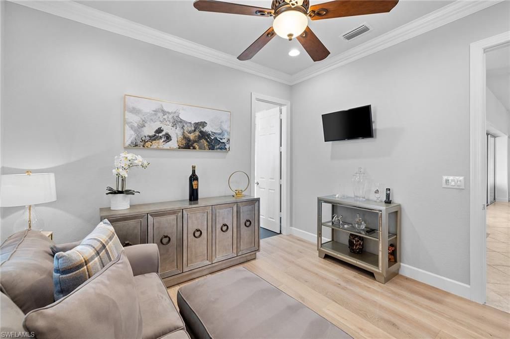 12137 Wicklow Ln, Naples, FL 34120 Photo