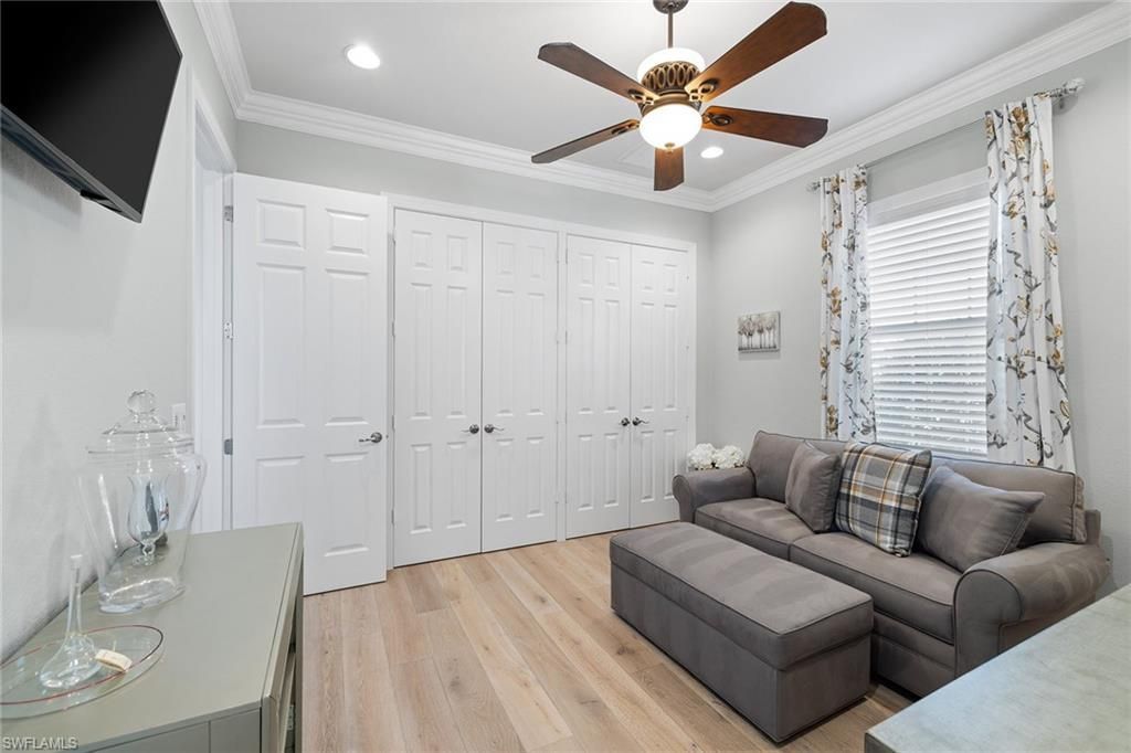 12137 Wicklow Ln, Naples, FL 34120 Photo