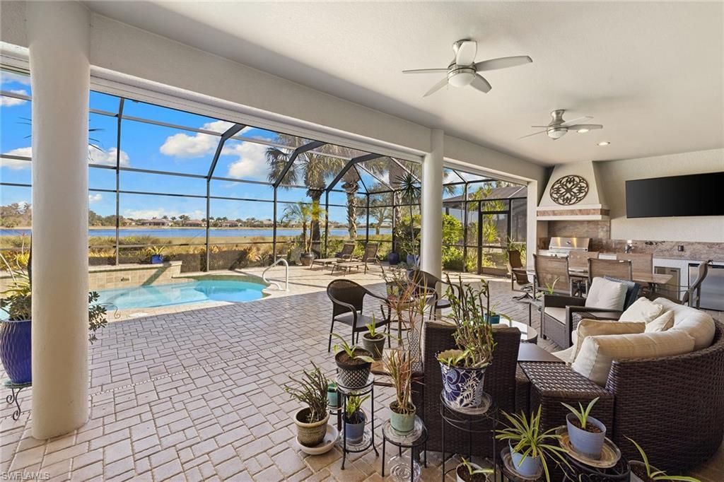 12137 Wicklow Ln, Naples, FL 34120 Photo