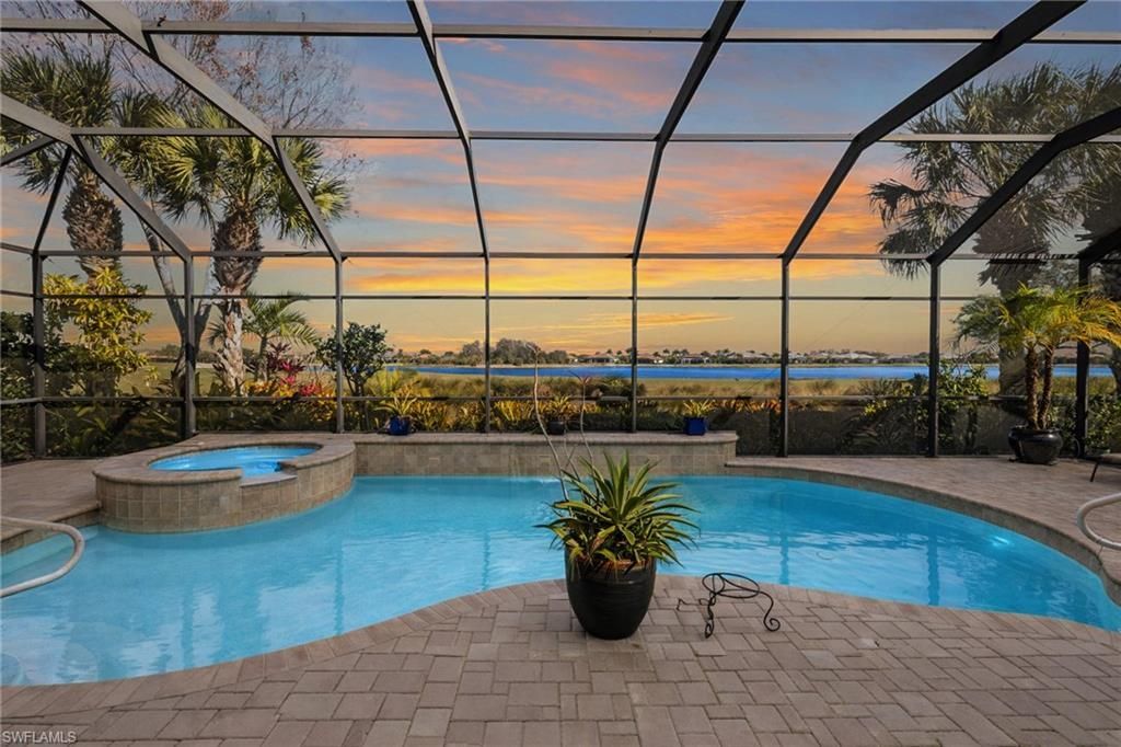 12137 Wicklow Ln, Naples, FL 34120 Photo