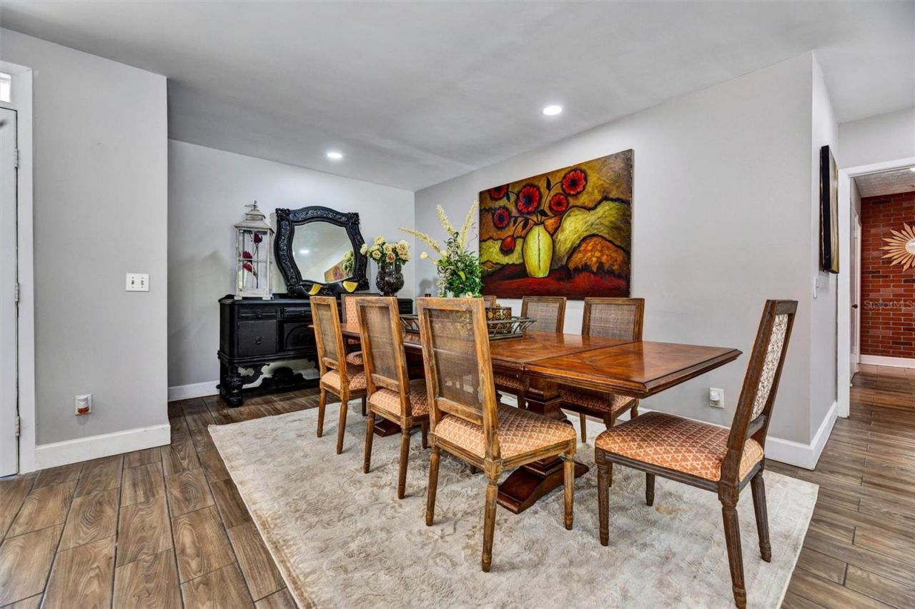 7569 Park City Drive, Jacksonville, FL 32244 Photo