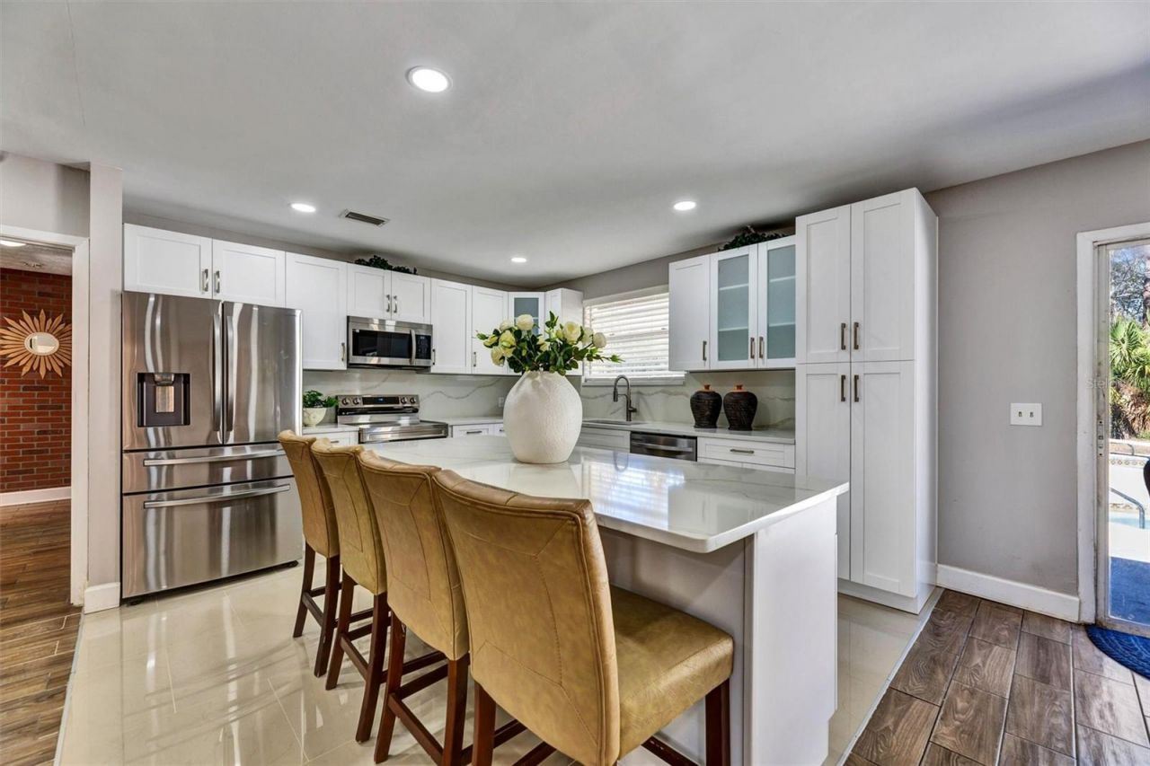 7569 Park City Drive, Jacksonville, FL 32244 Photo