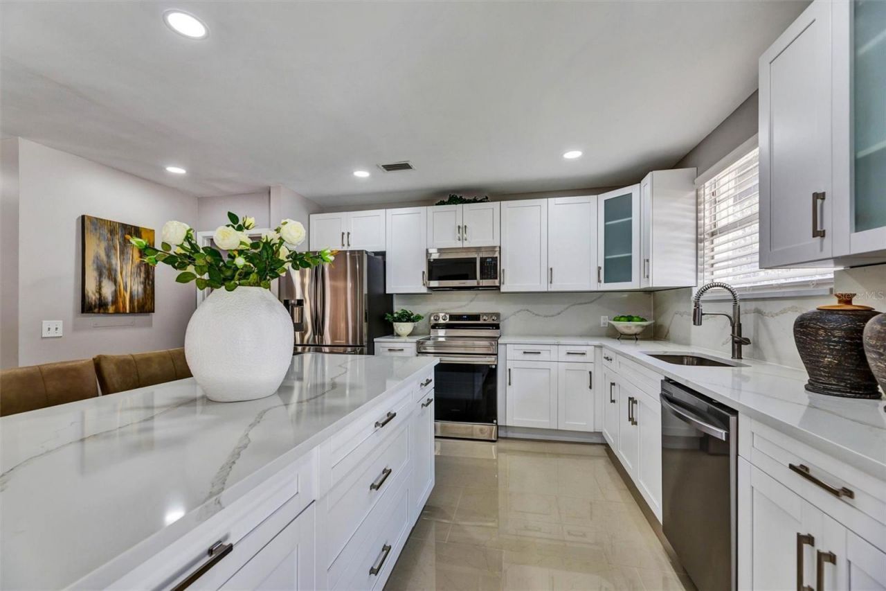 7569 Park City Drive, Jacksonville, FL 32244 Photo