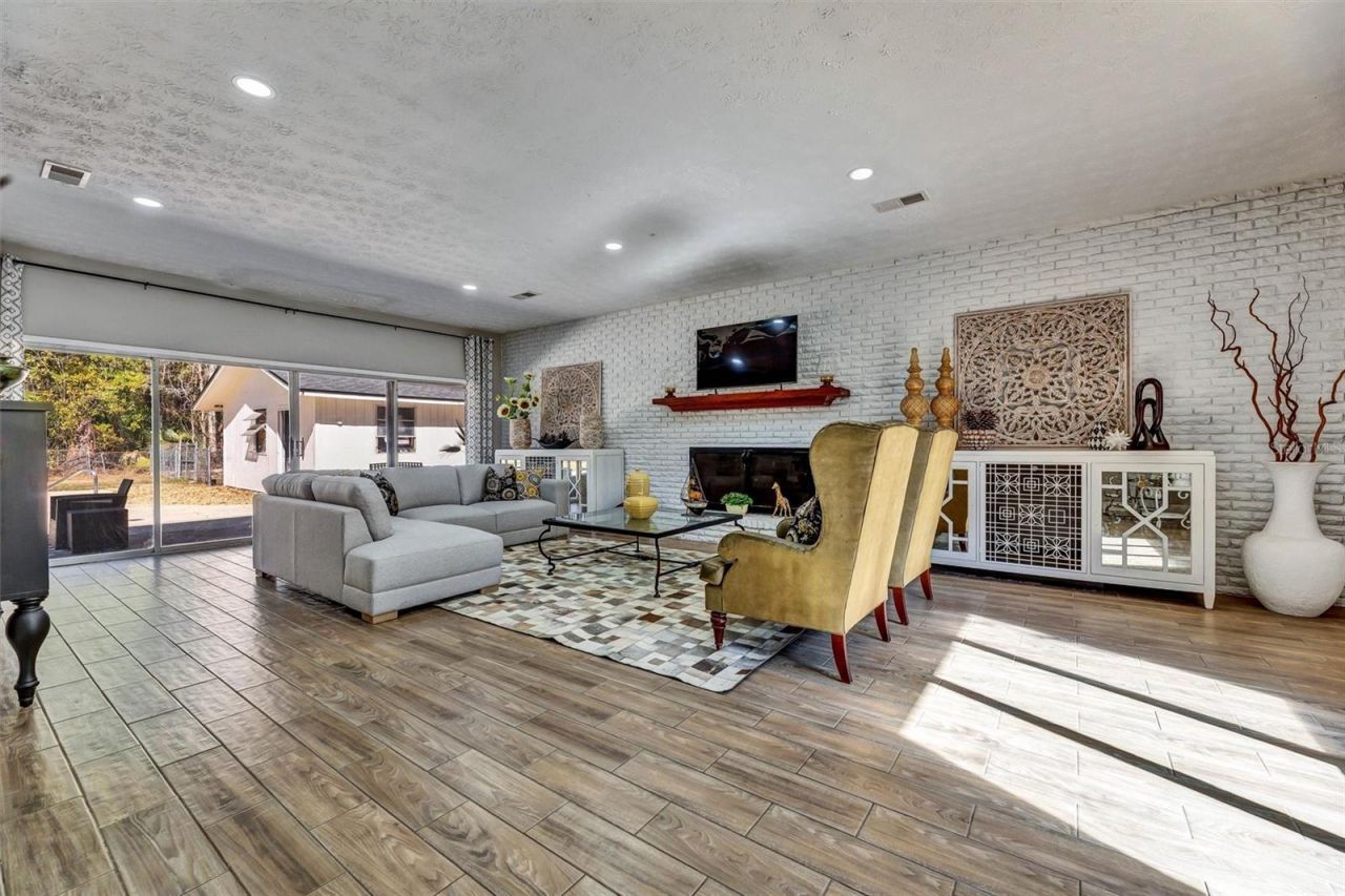 7569 Park City Drive, Jacksonville, FL 32244 Photo