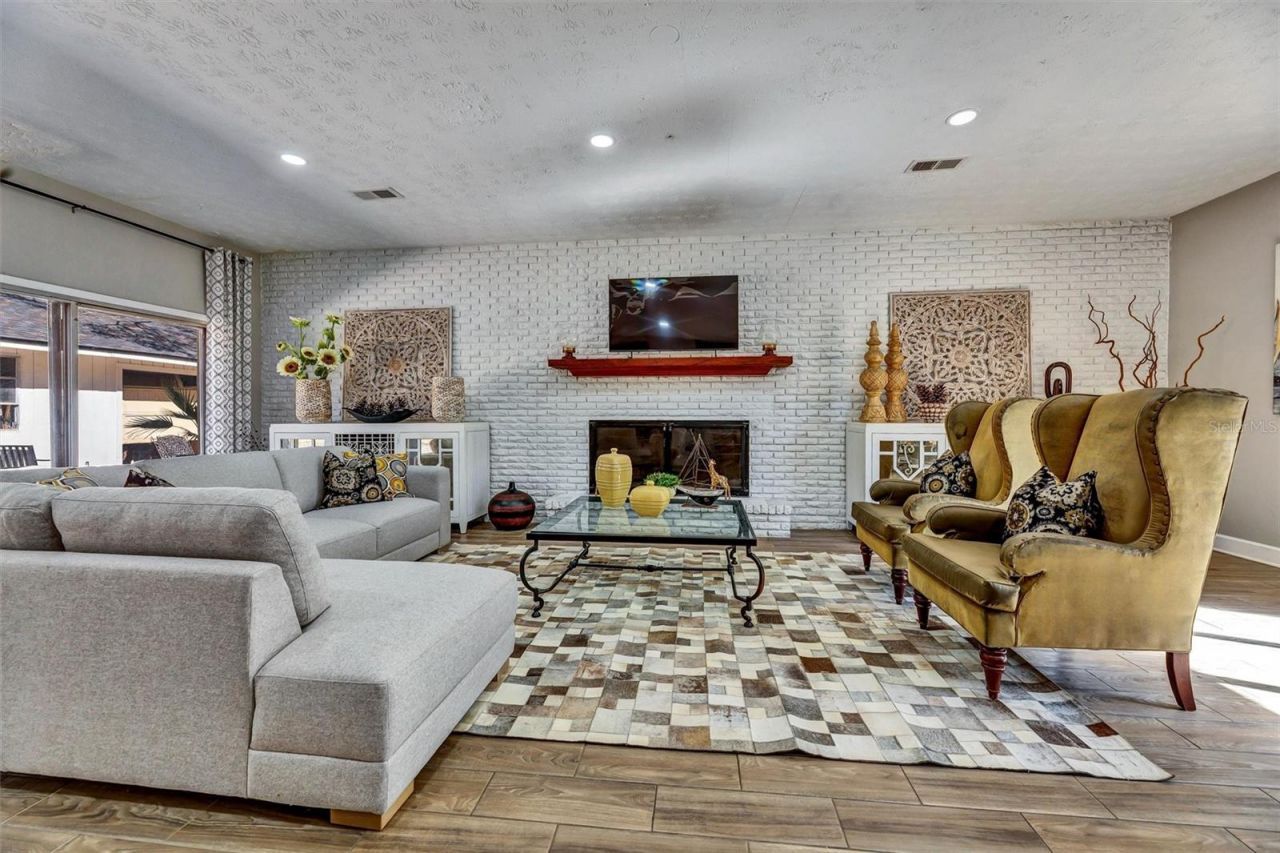 7569 Park City Drive, Jacksonville, FL 32244 Photo