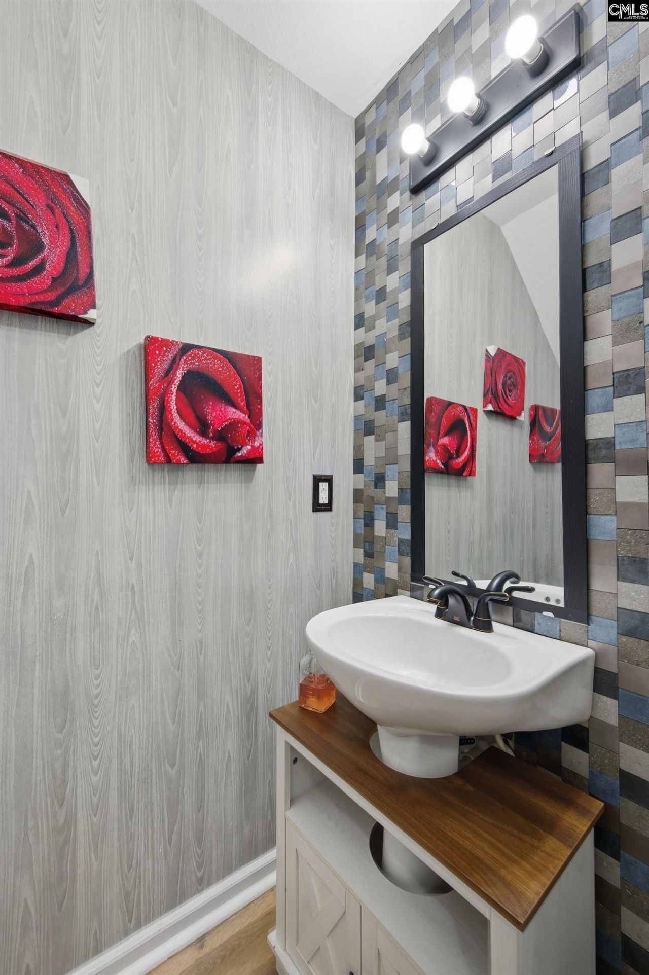 492 Denman Loop Photo 13