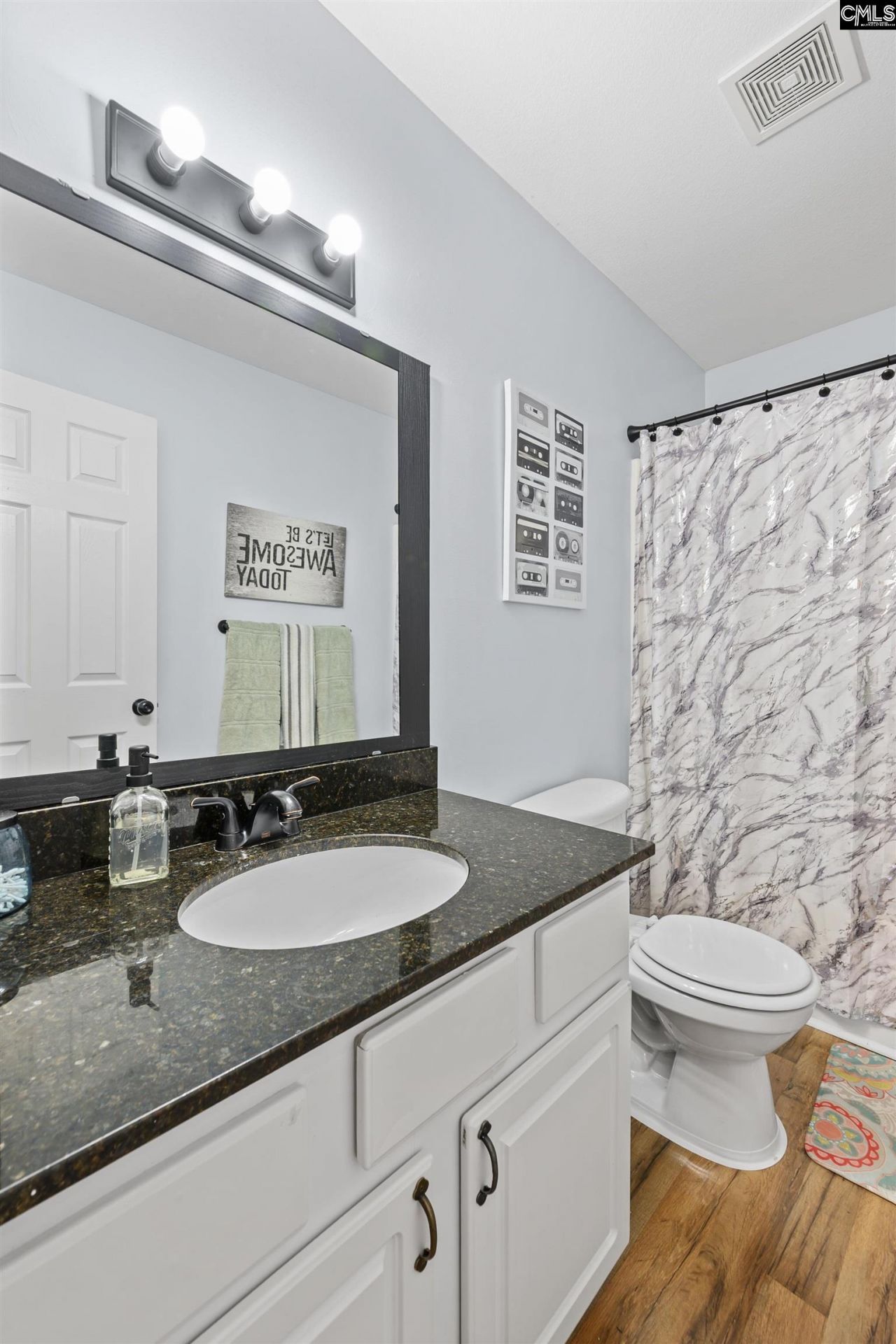 492 Denman Loop Photo 27