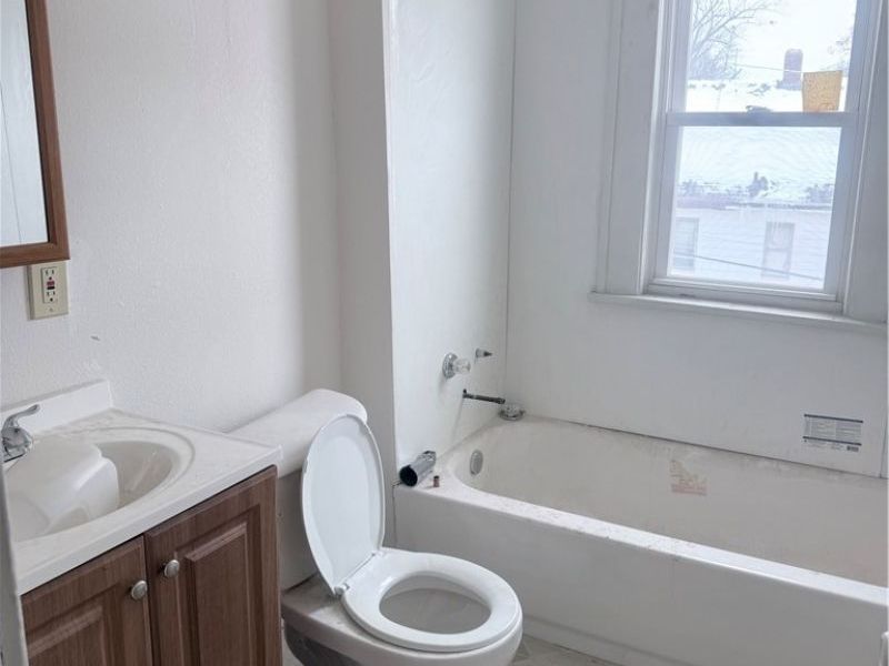 628 Bellevue Avenue, Akron, OH 44307 Photo 8