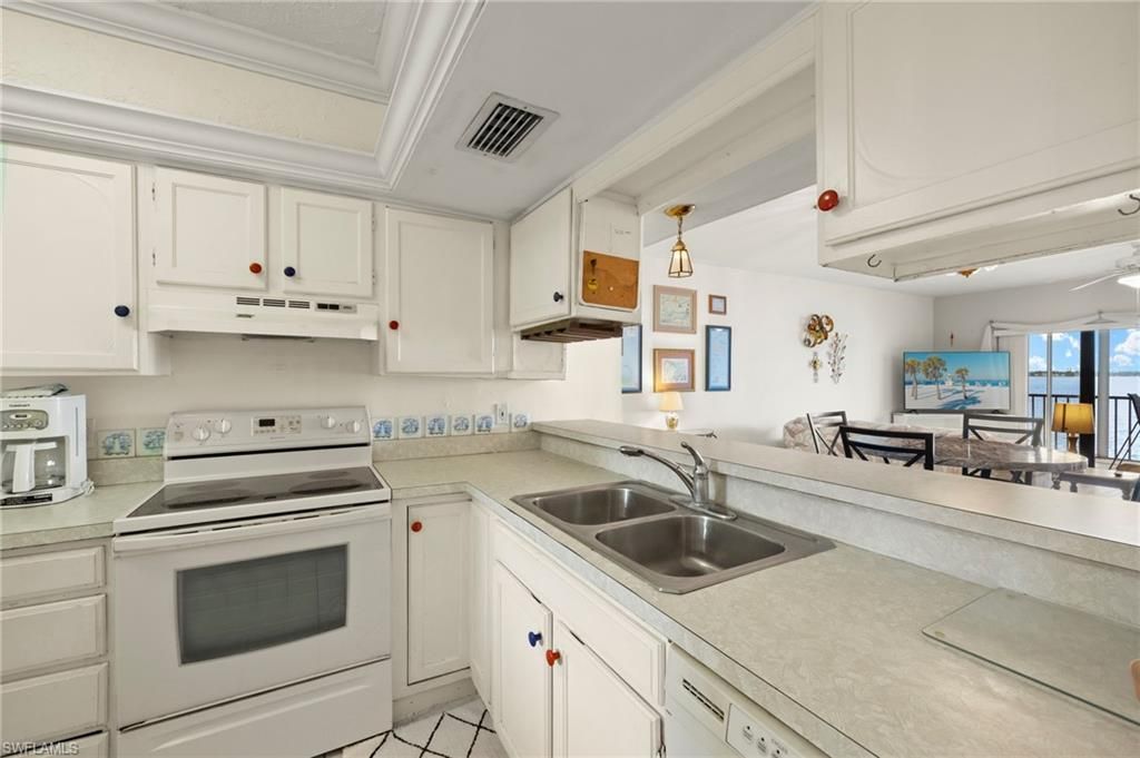 1901 Clifford St, Unit 202, Fort Myers, FL 33901 Photo