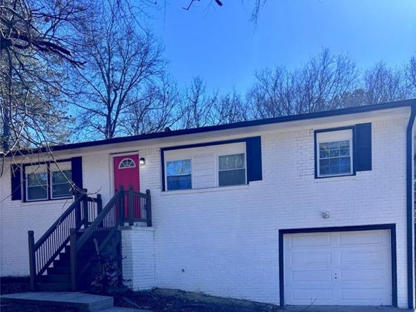 2834 Green Trail Drive , Atlanta, GA 30349