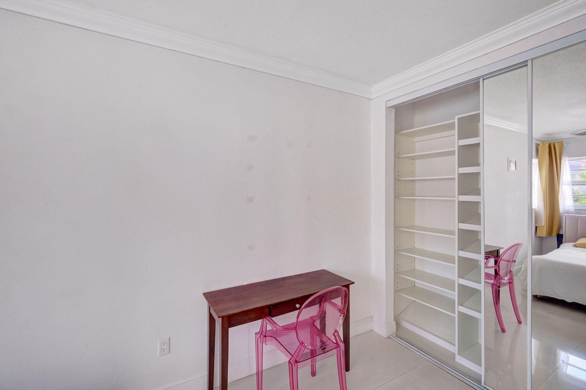 900 Euclid Avenue, Unit 8, Miami Beach, FL 33139 Photo