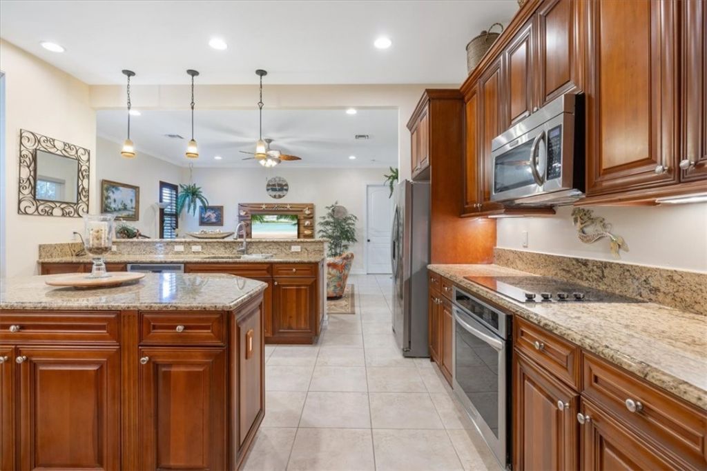 2830 Saint Barts Square, Vero Beach, FL 32967 Photo