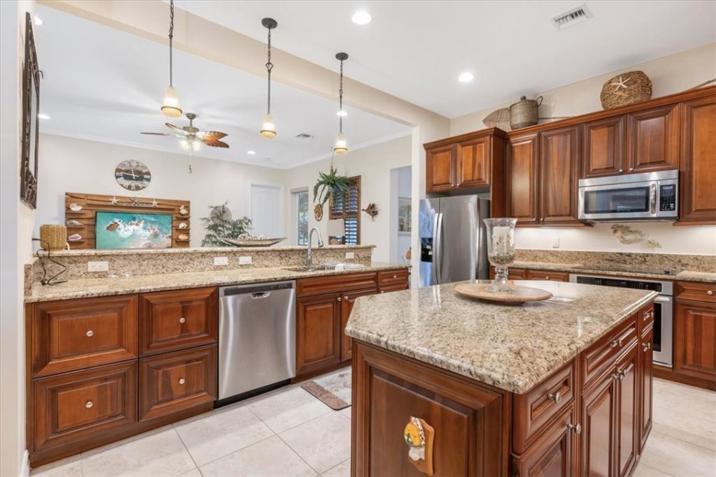 2830 Saint Barts Square, Vero Beach, FL 32967 Photo
