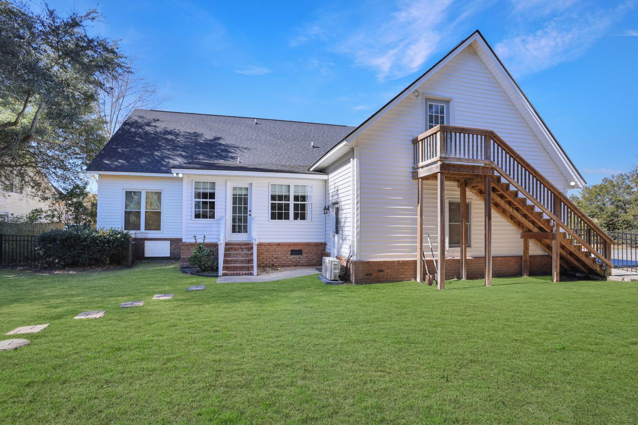 1109 Hollybrooke Drive Photo 6