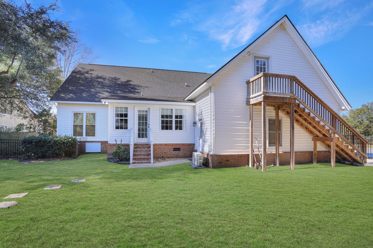 1109 Hollybrooke Drive Photo 7