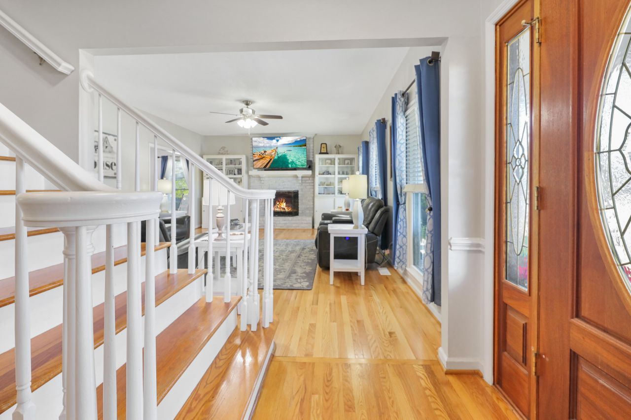 1109 Hollybrooke Drive Photo 9