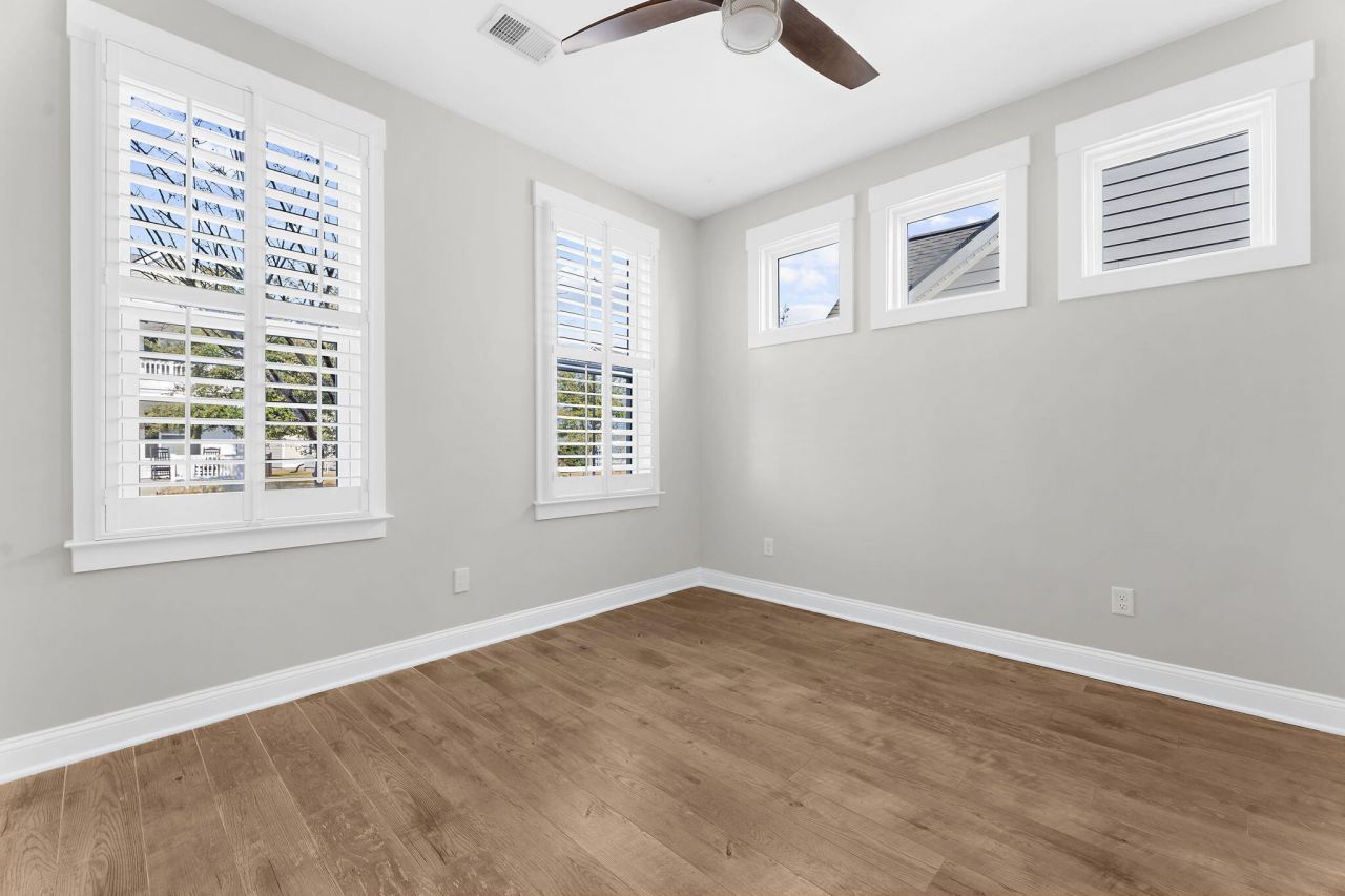 1718 Winfield Way Photo 12