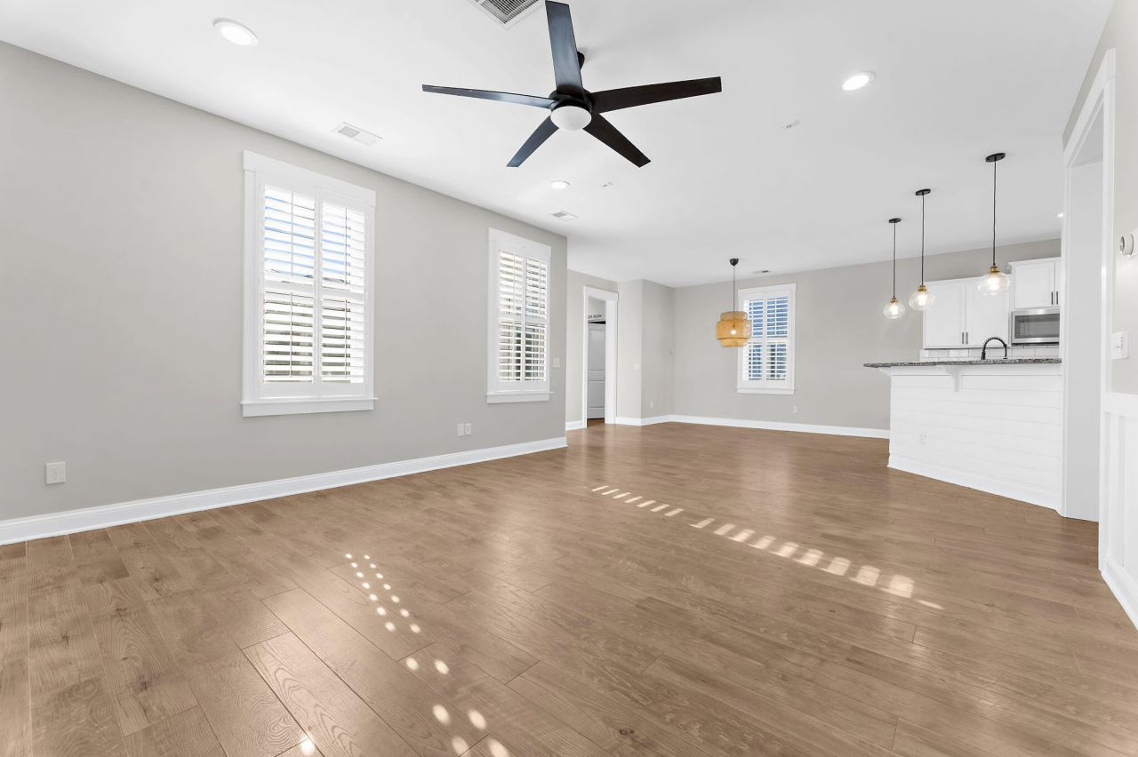 1718 Winfield Way Photo 14