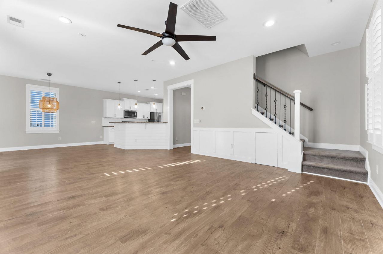 1718 Winfield Way Photo 15