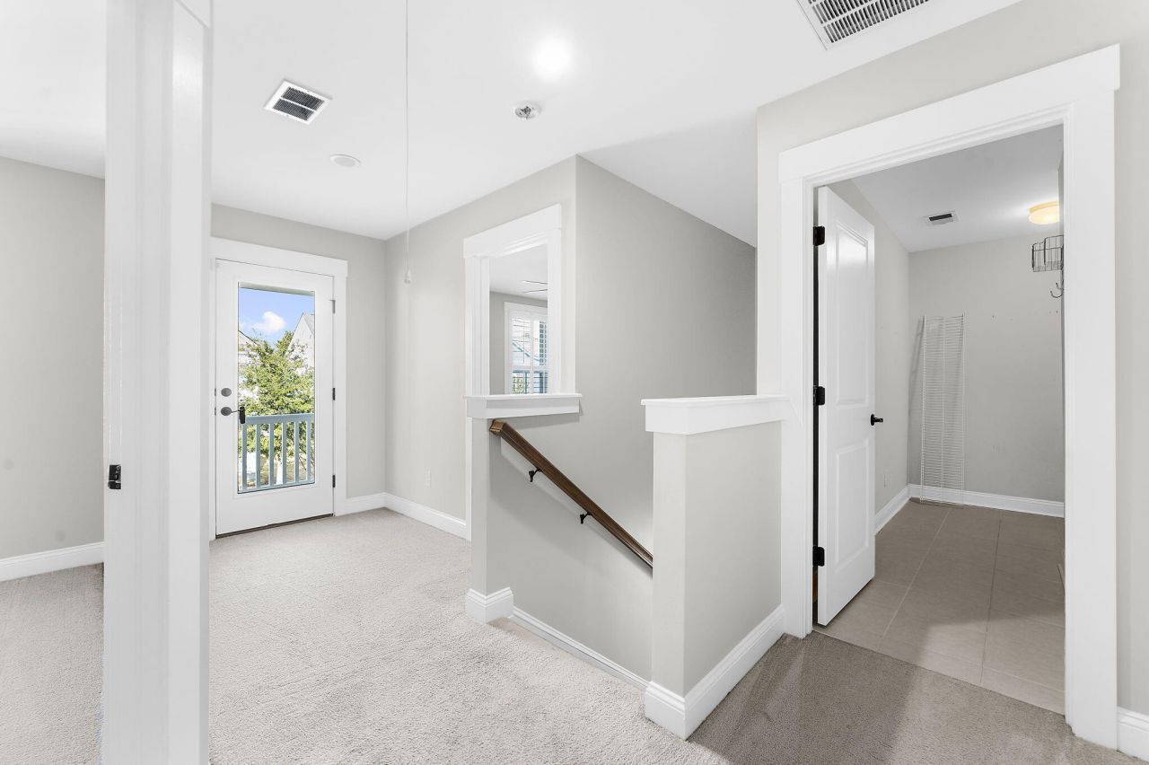 1718 Winfield Way Photo 27