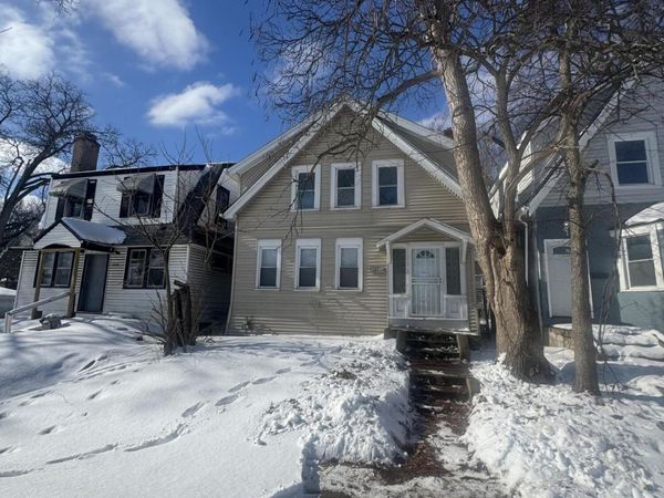 16515 Log Cabin Street, Highland Park, MI 48203