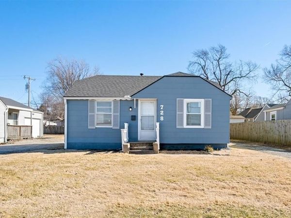 728 S Kansas Avenue, Olathe, KS 66061