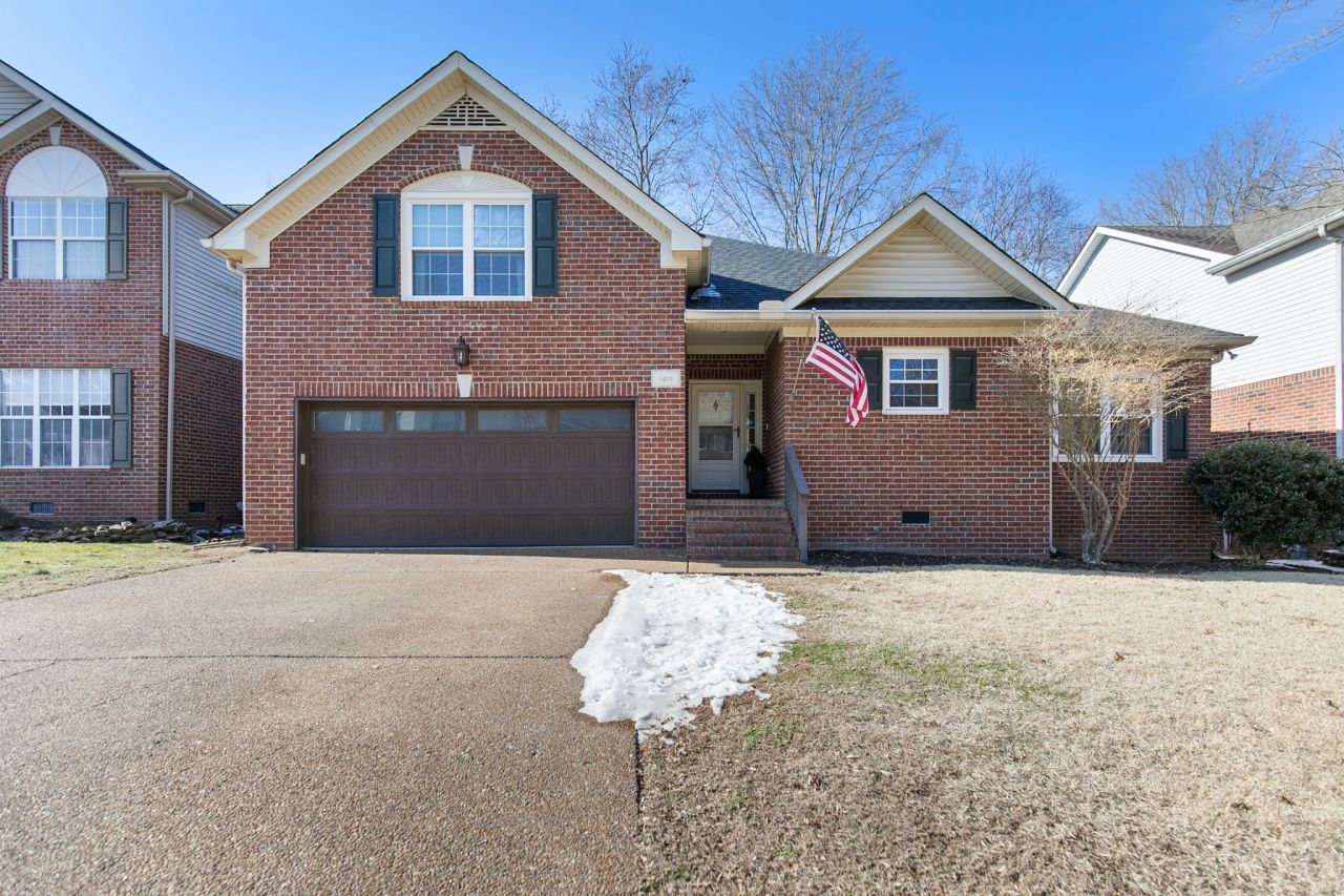 1407 Clairmonte Cir, Franklin, TN 37064 Main Photo