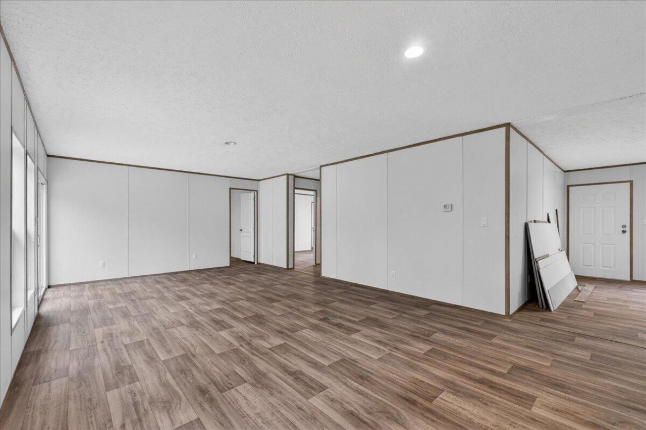 212 Saturn Lane Photo 20