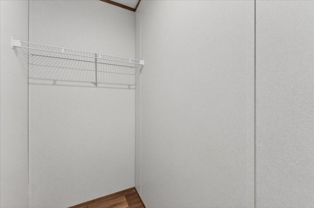 212 Saturn Lane Photo 29