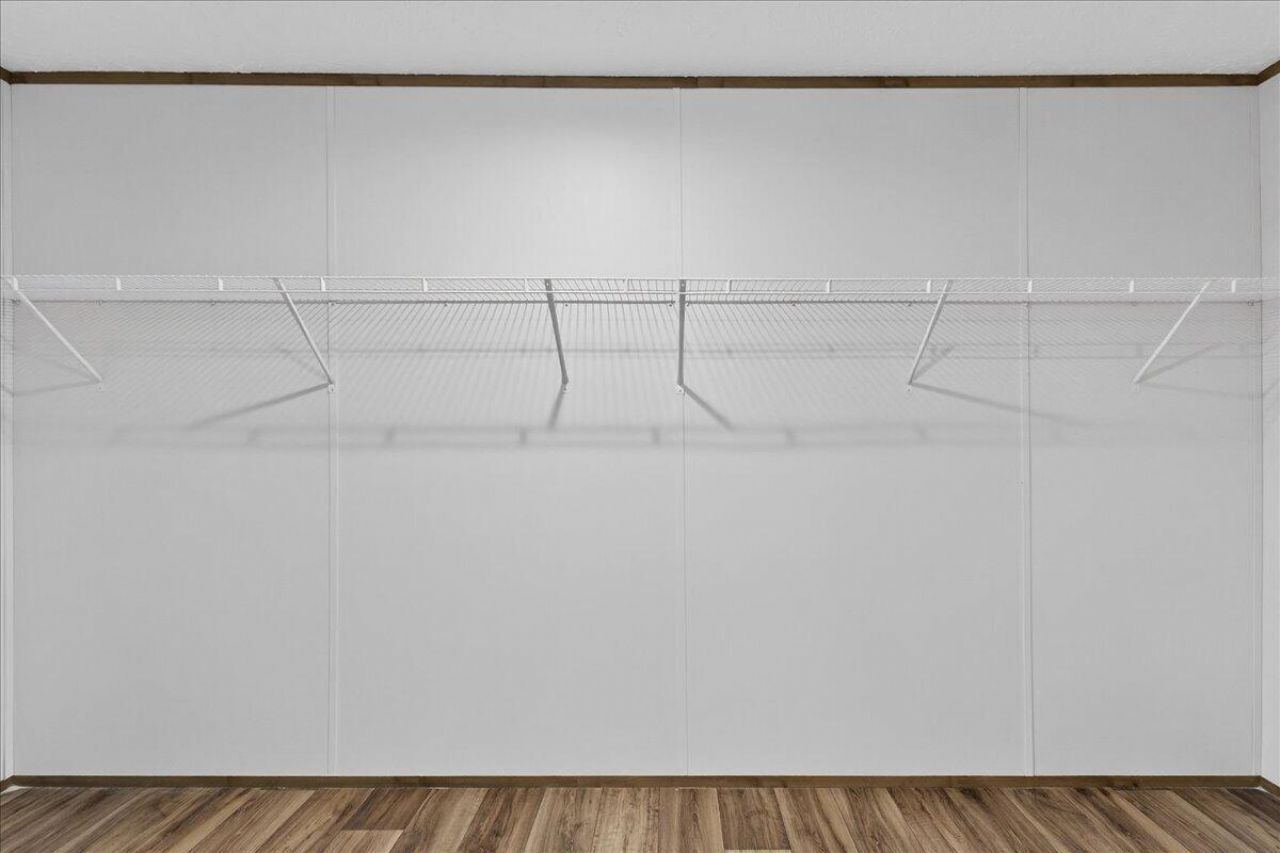 212 Saturn Lane Photo 36