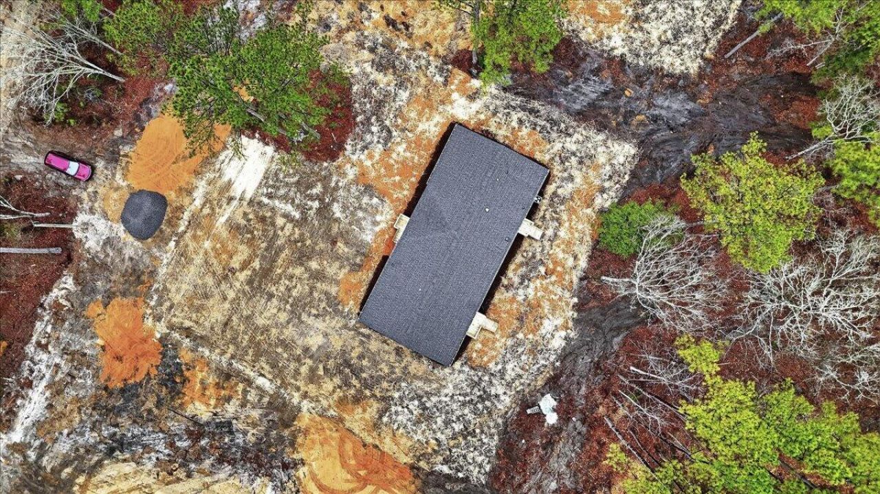 212 Saturn Lane Photo 9